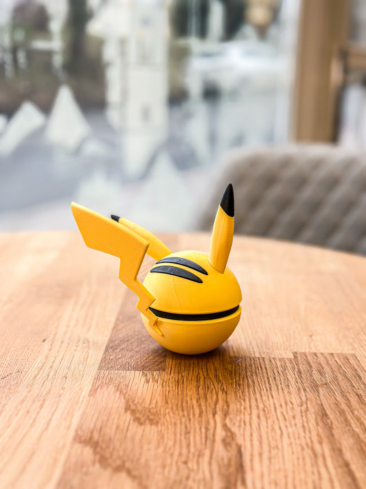 Hlavní Výhra - Custom Pikachu Character ball - Rip & Ship